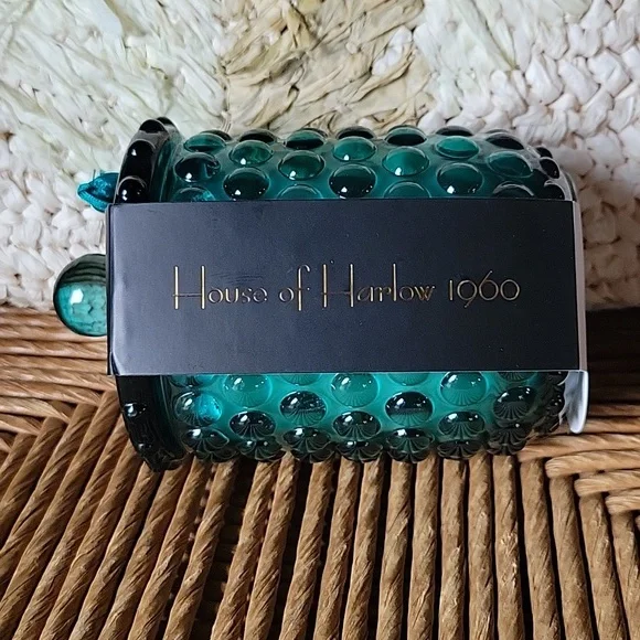 House of Harlow 1960 ocean jasper soy blend candle in a teal hobnail jar 10oz - Picture 7 of 11